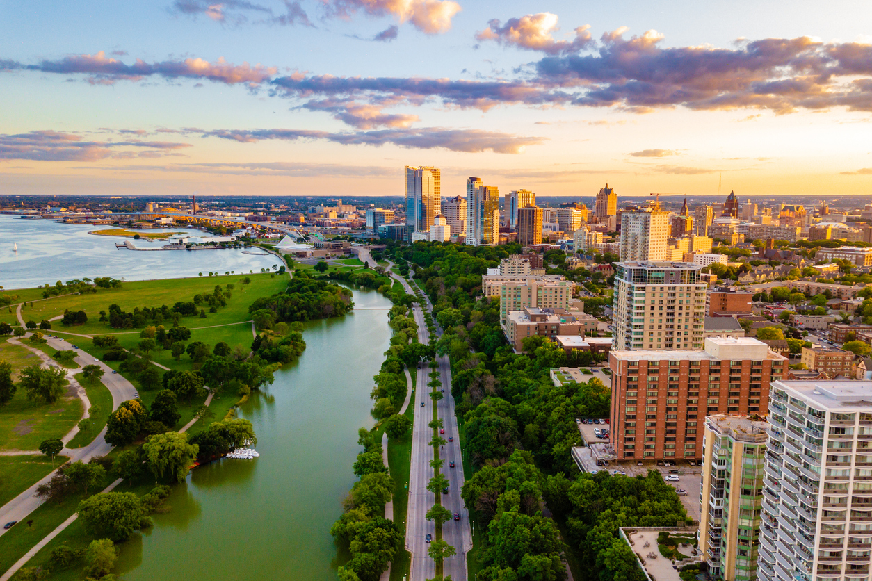 Panoramic Image of Milwaukee, WI